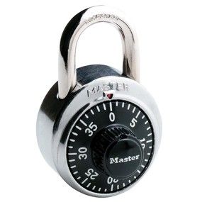 1502 MASTER LOCK COMBINATION PADLOCK