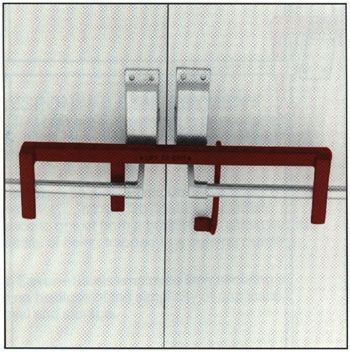 SECURITY LATCH DOUBLE DOOR L210