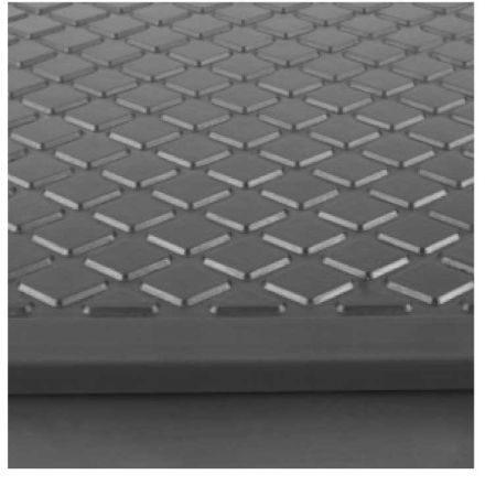 The GS620D Square Nose Rubber Stair Tread Beauty Shot